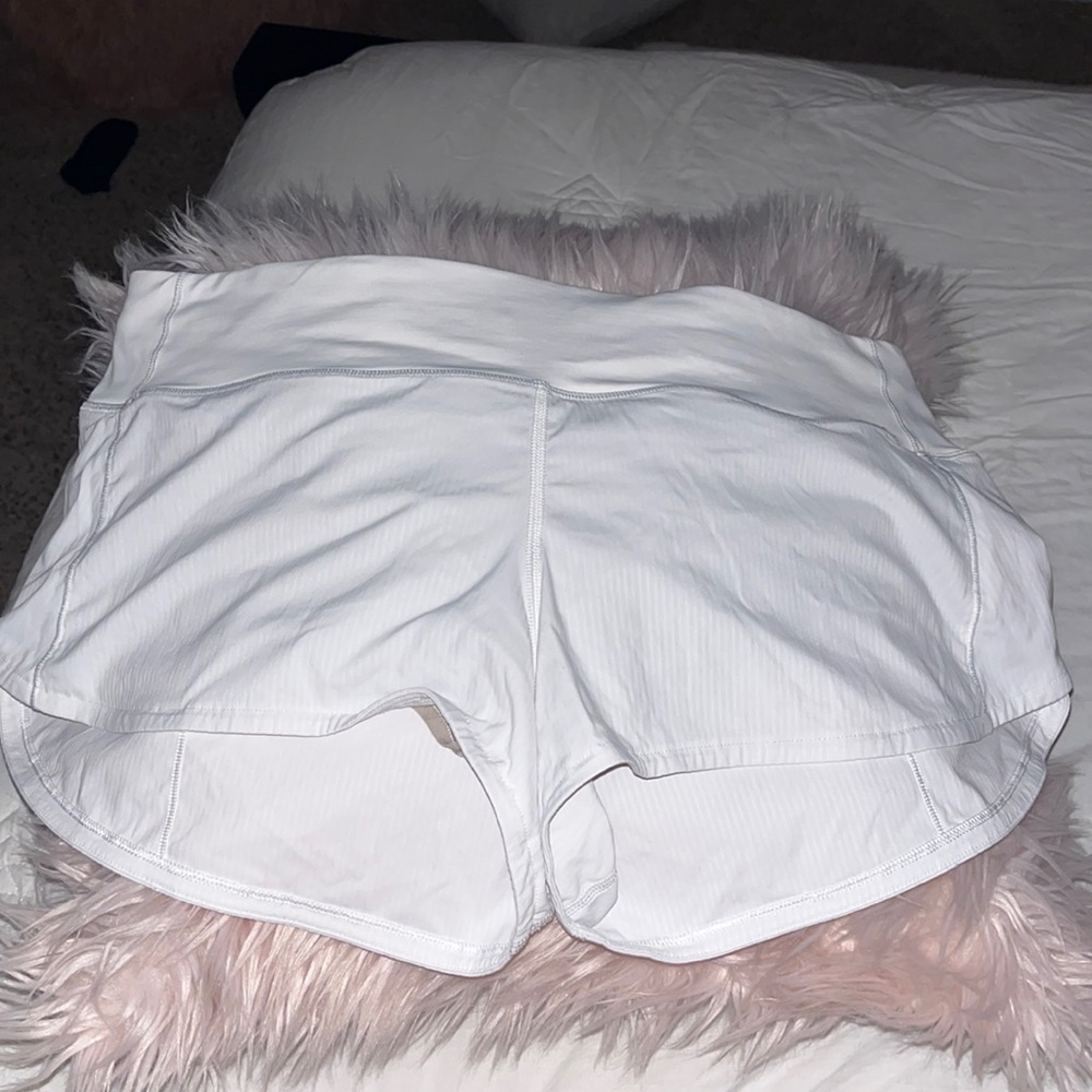 AUTHENTIC LULU
